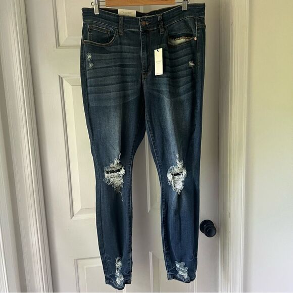 NWT Judy Blue Skinny Fit Distressed High Rise Jeans size 16W - Picture 1 of 4